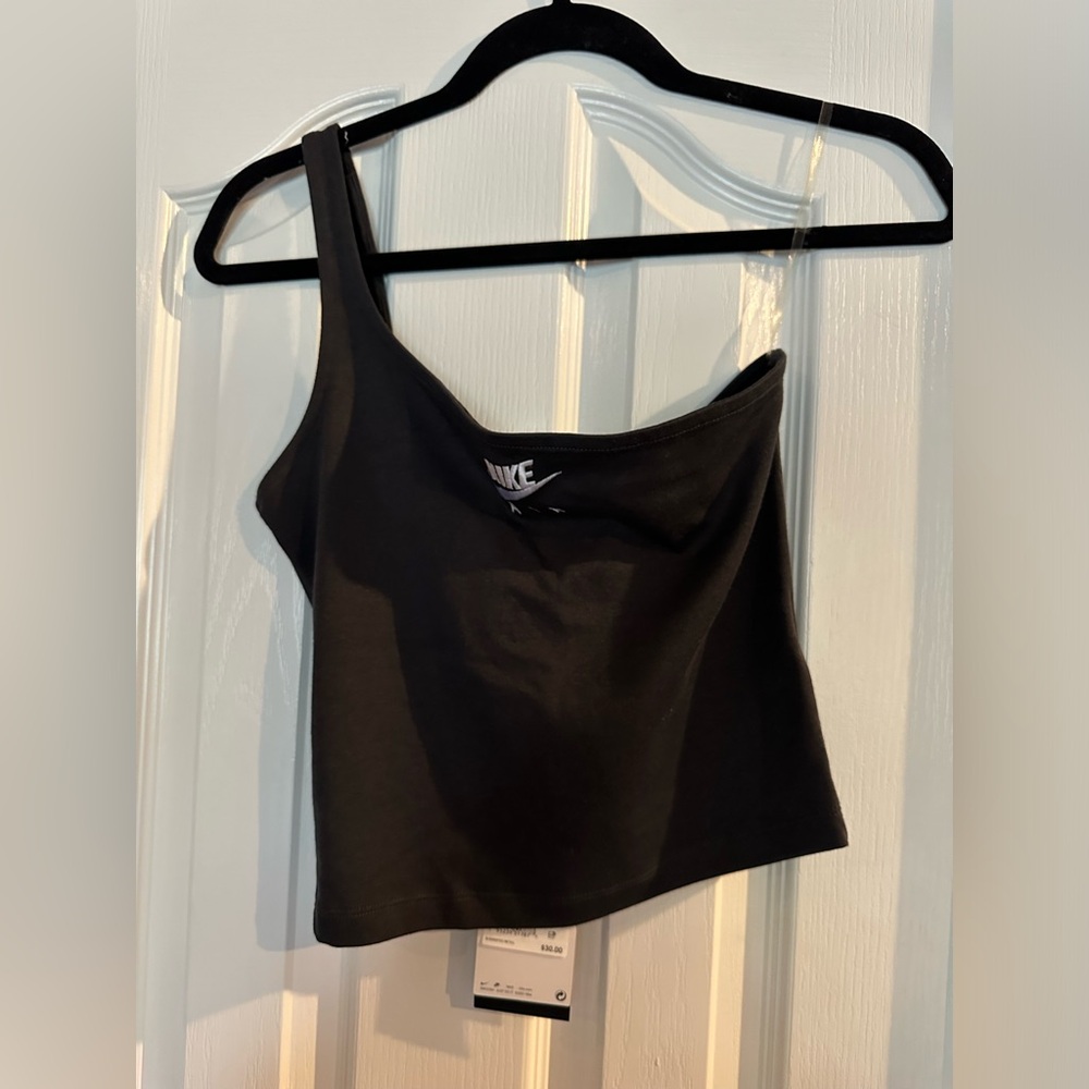 Nike top - Picture 2 of 5
